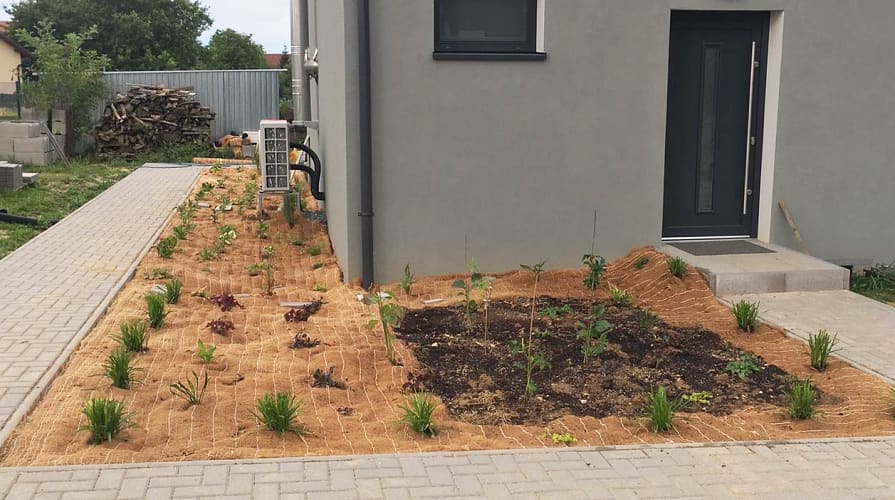 Ściółkujące geomaty