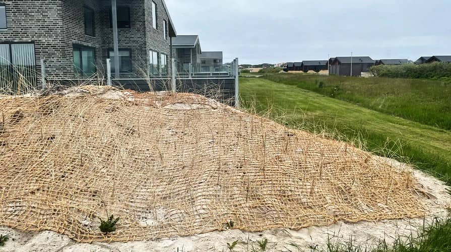 Siatka kokosowa jako ochrona przed wiatrem